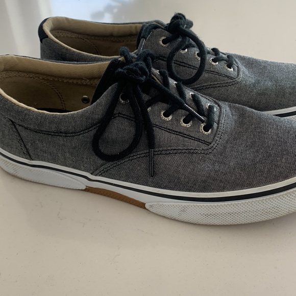 Men’s Sperry’s - Picture 2 of 6